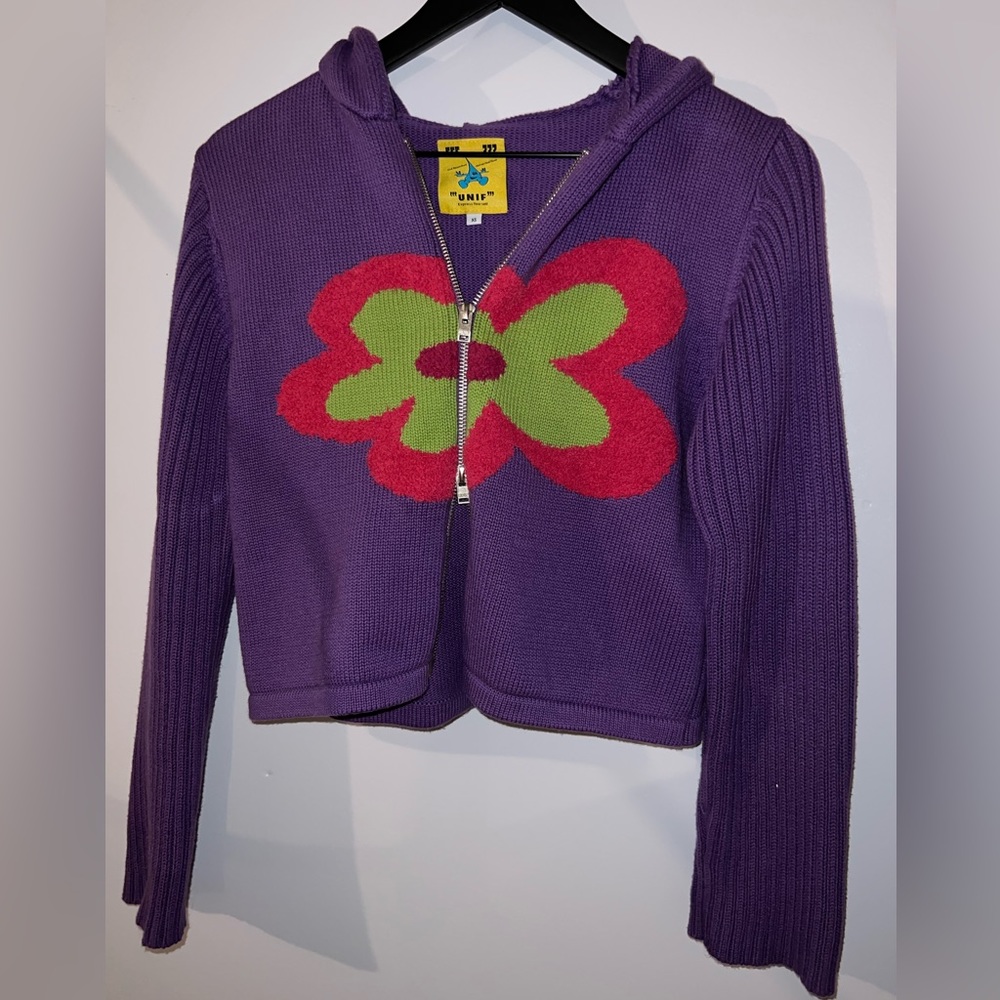 unif dazee sweater